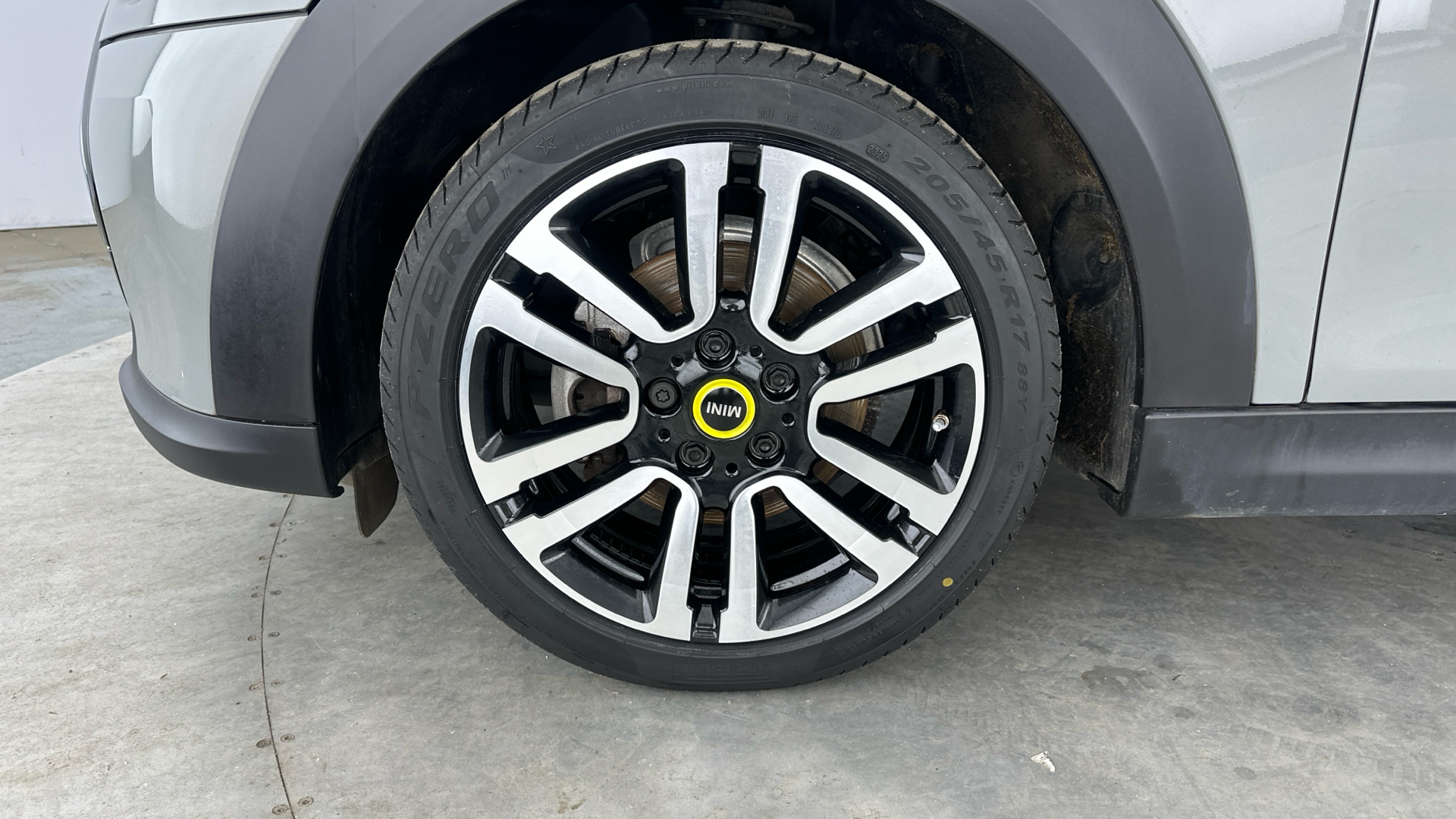 4020847 135kW Cooper S Level 2 33kWh 3dr Auto