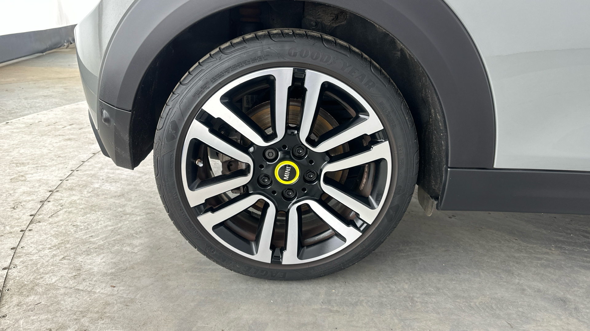 4020847 135kW Cooper S Level 2 33kWh 3dr Auto