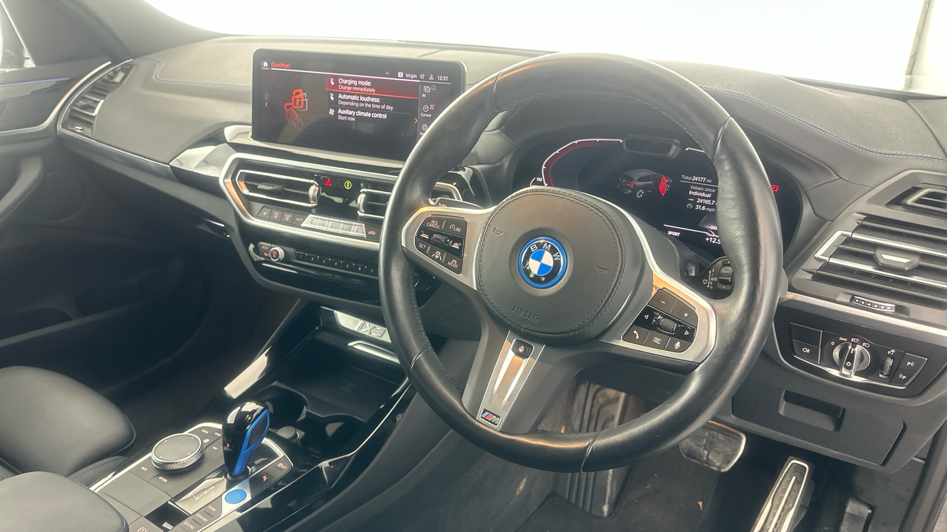 4027617 210kW M Sport 80kWh 5dr Auto