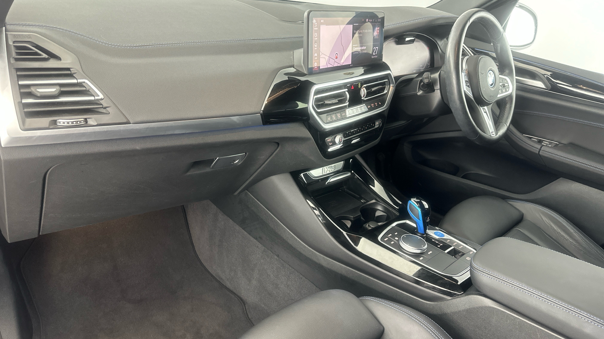 4027617 210kW M Sport 80kWh 5dr Auto