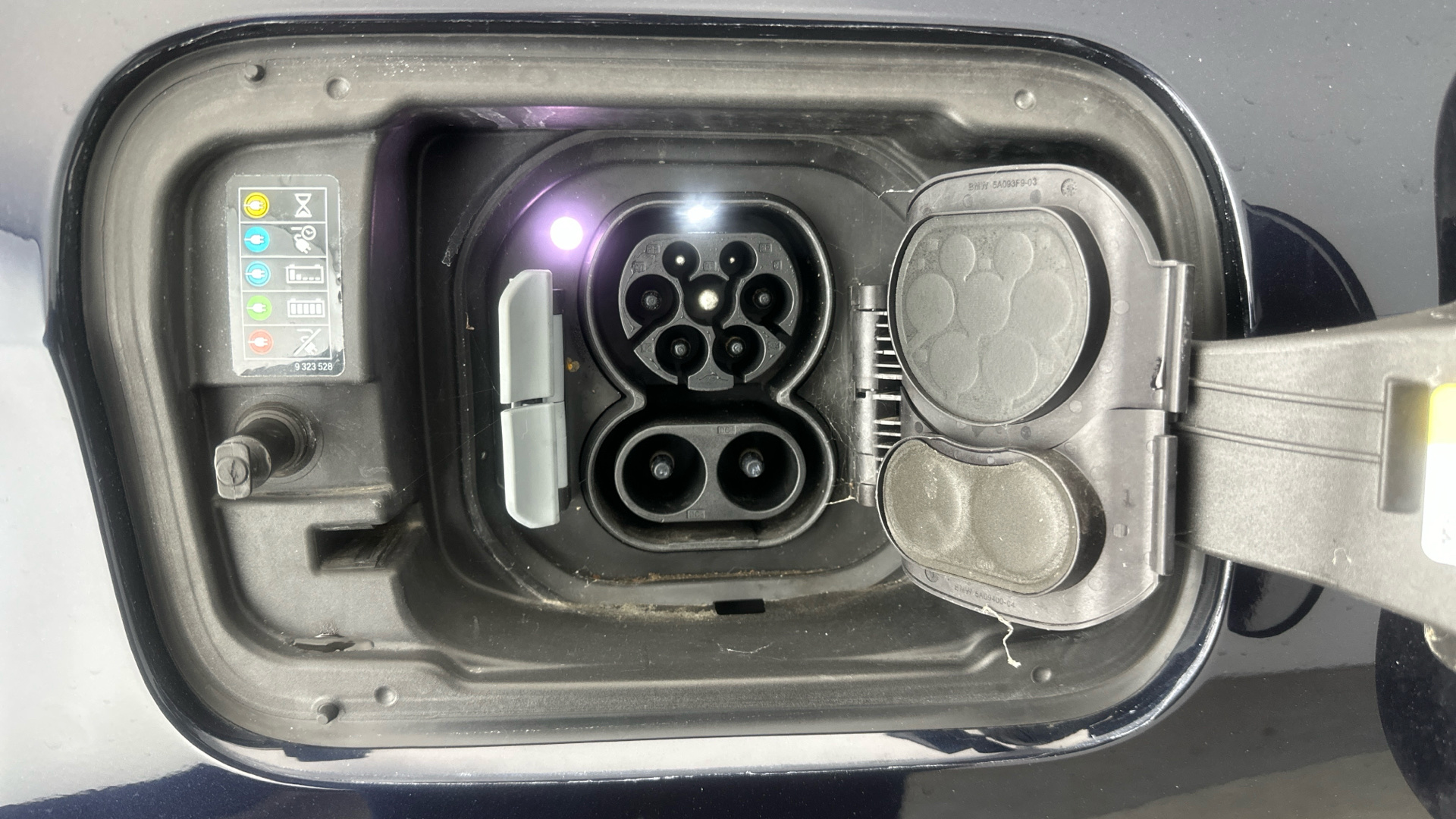 4027617 210kW M Sport 80kWh 5dr Auto