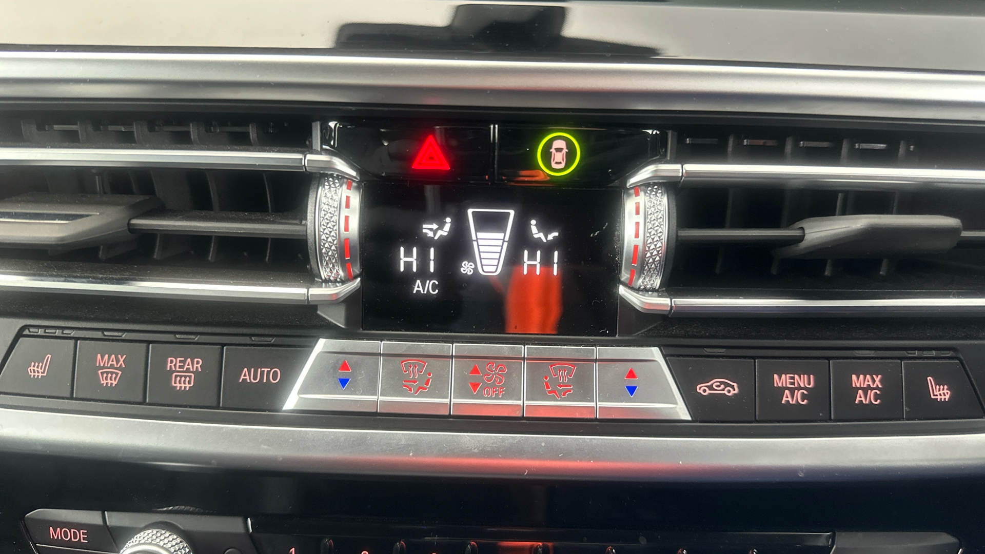 4027617 210kW M Sport 80kWh 5dr Auto