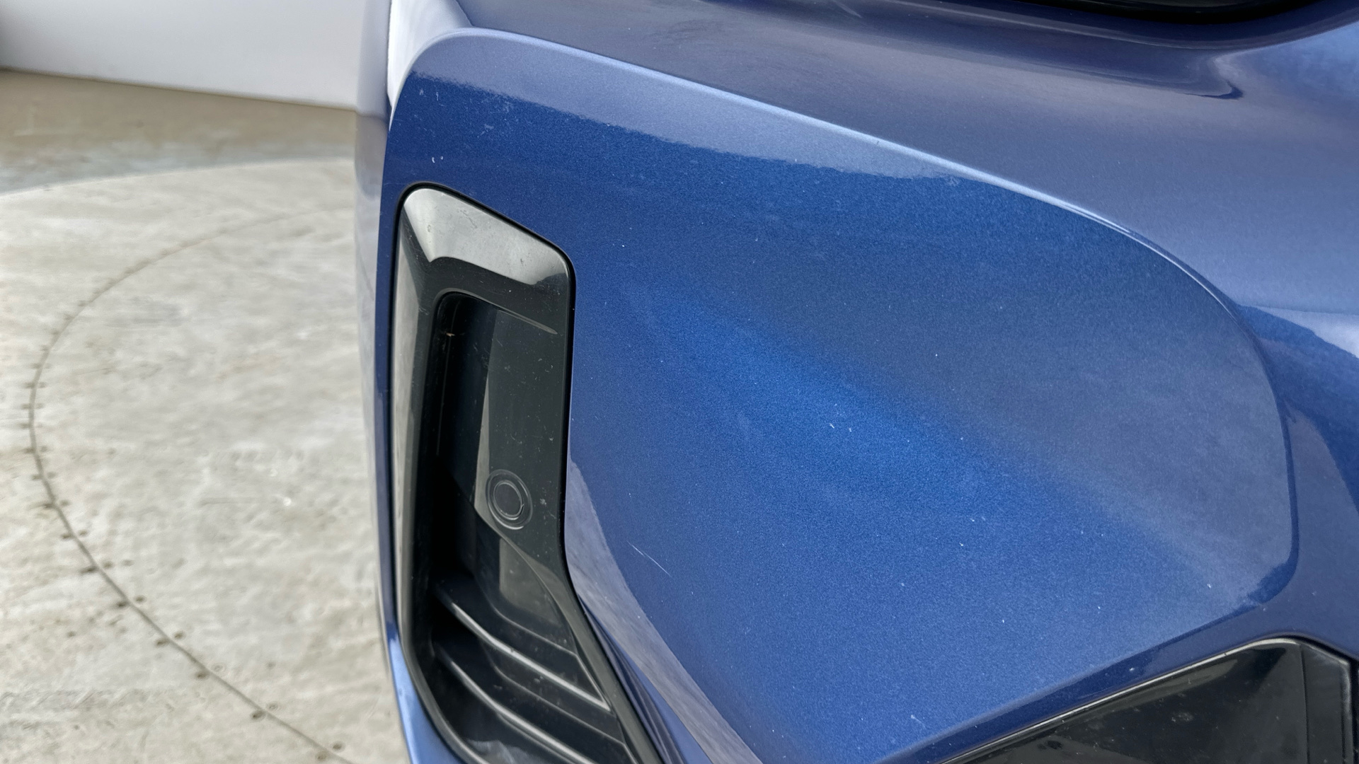 4020707 210kW M Sport 80kWh 5dr Auto