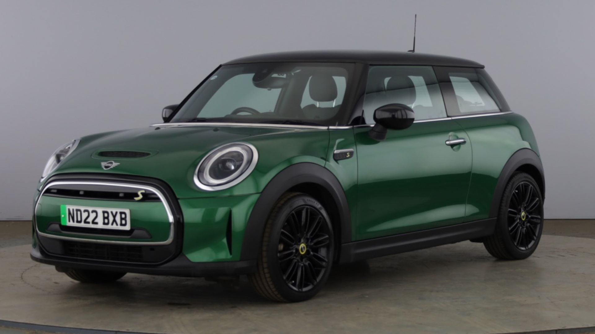Mini Hatchback Electric 135kW Cooper S Level 2 33kWh 3dr Auto