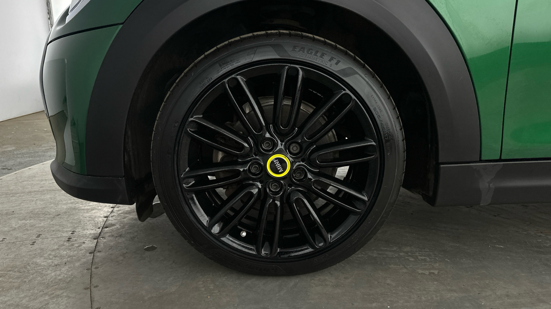 4027725 135kW Cooper S Level 2 33kWh 3dr Auto