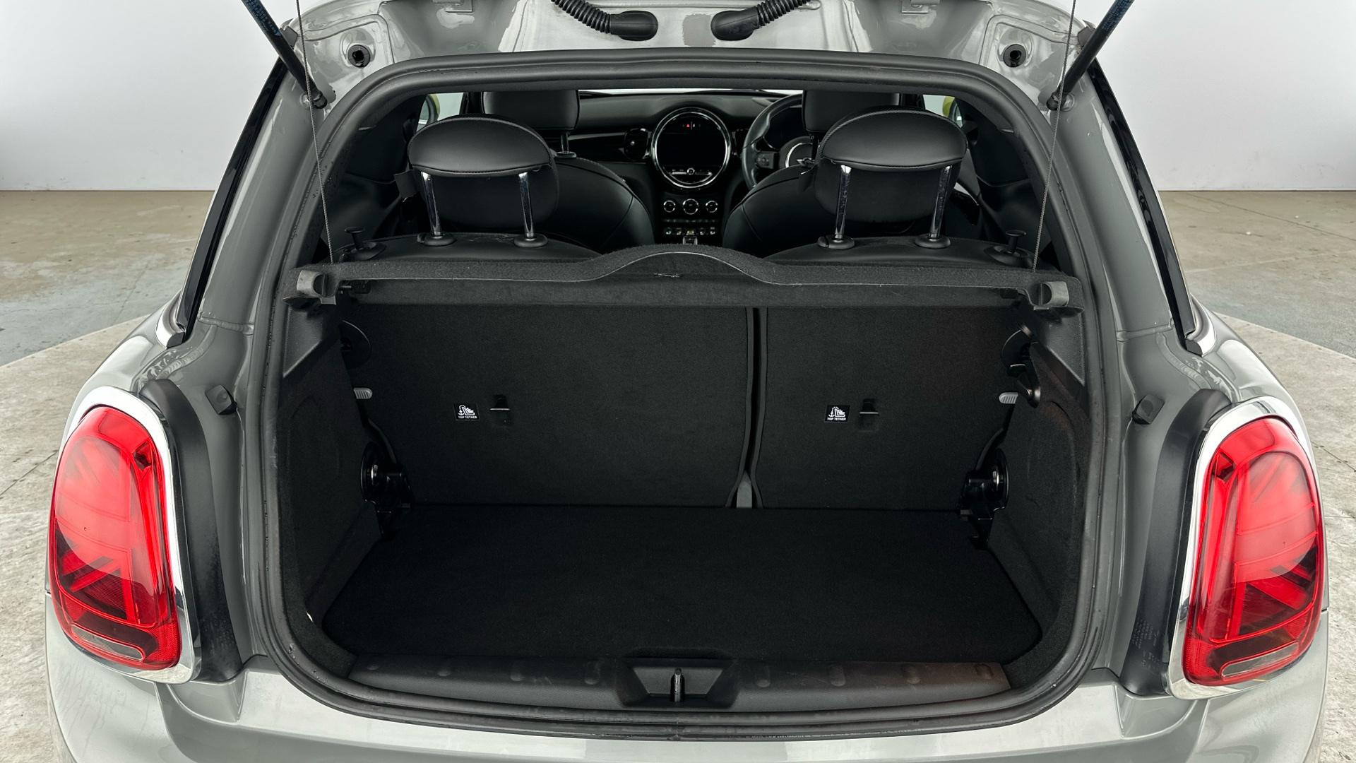 4020870 135kW Cooper S Level 3 33kWh 3dr Auto