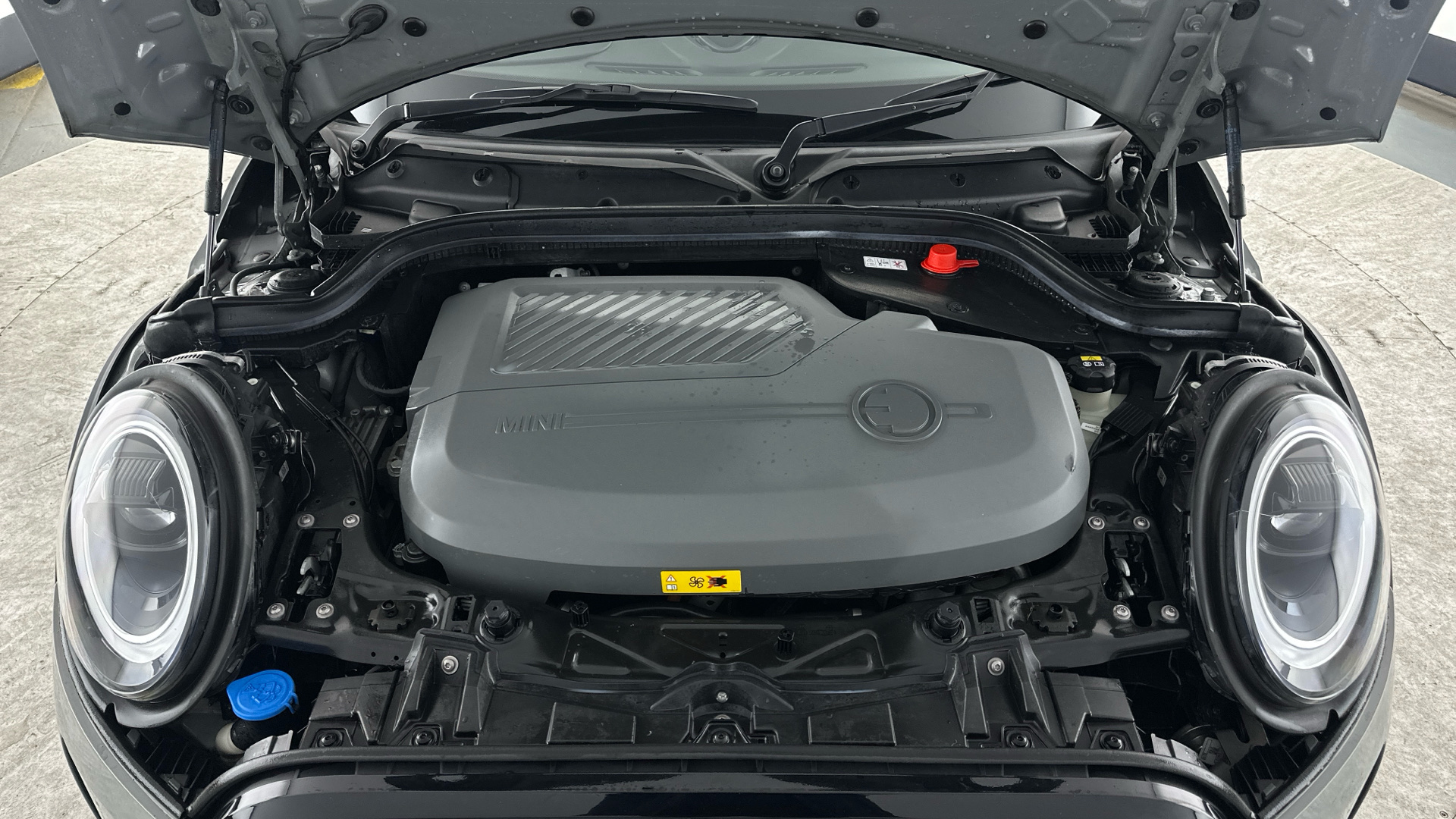 4020870 135kW Cooper S Level 3 33kWh 3dr Auto