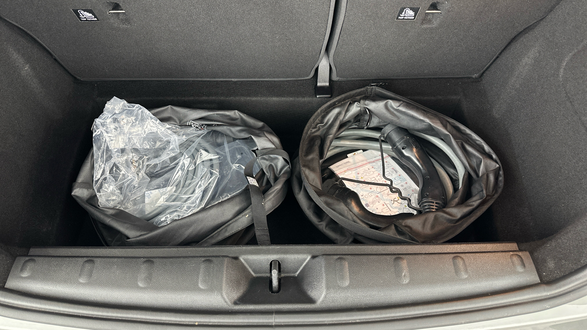 4020723 135kW Cooper S Level 1 33kWh 3dr Auto