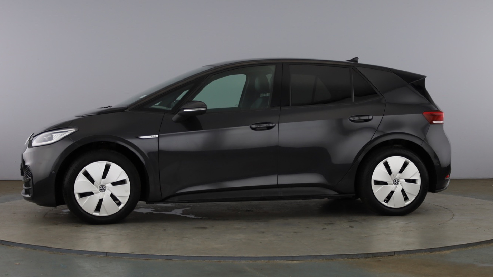 4020868 150kW Family Pro Performance 58kWh 5dr Auto