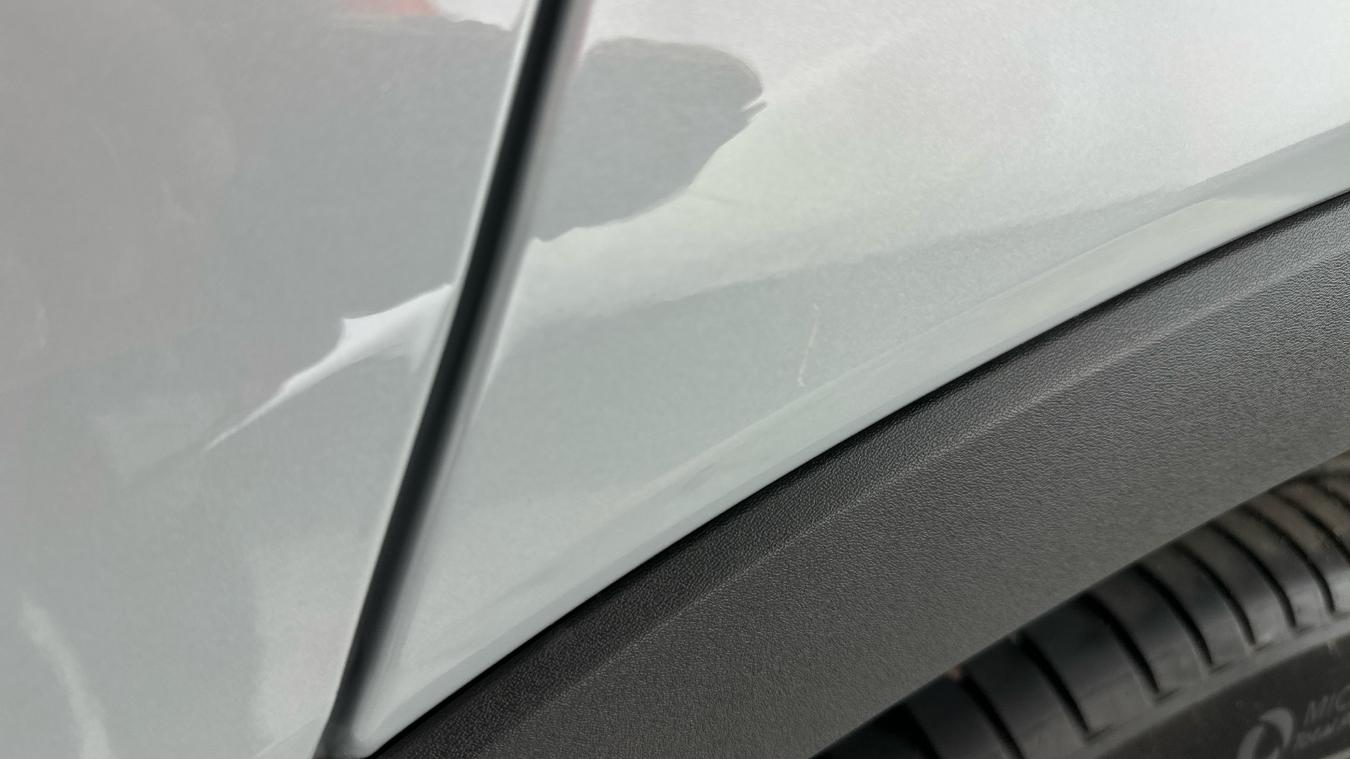 4020745 1.5 T4 Recharge PHEV Plus Dark 5dr Auto