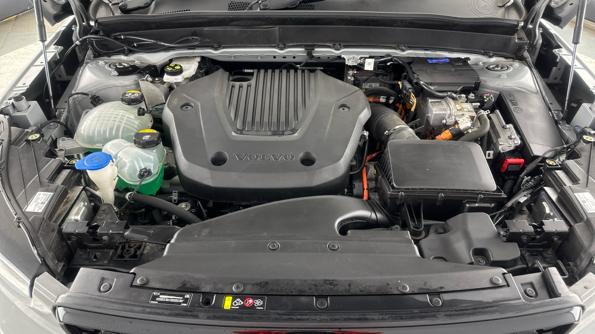 4020745 1.5 T4 Recharge PHEV Plus Dark 5dr Auto