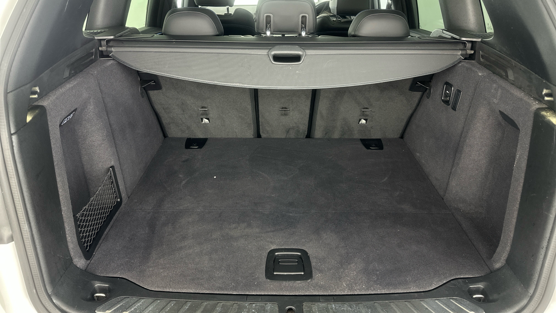 4027589 210kW M Sport 80kWh 5dr Auto