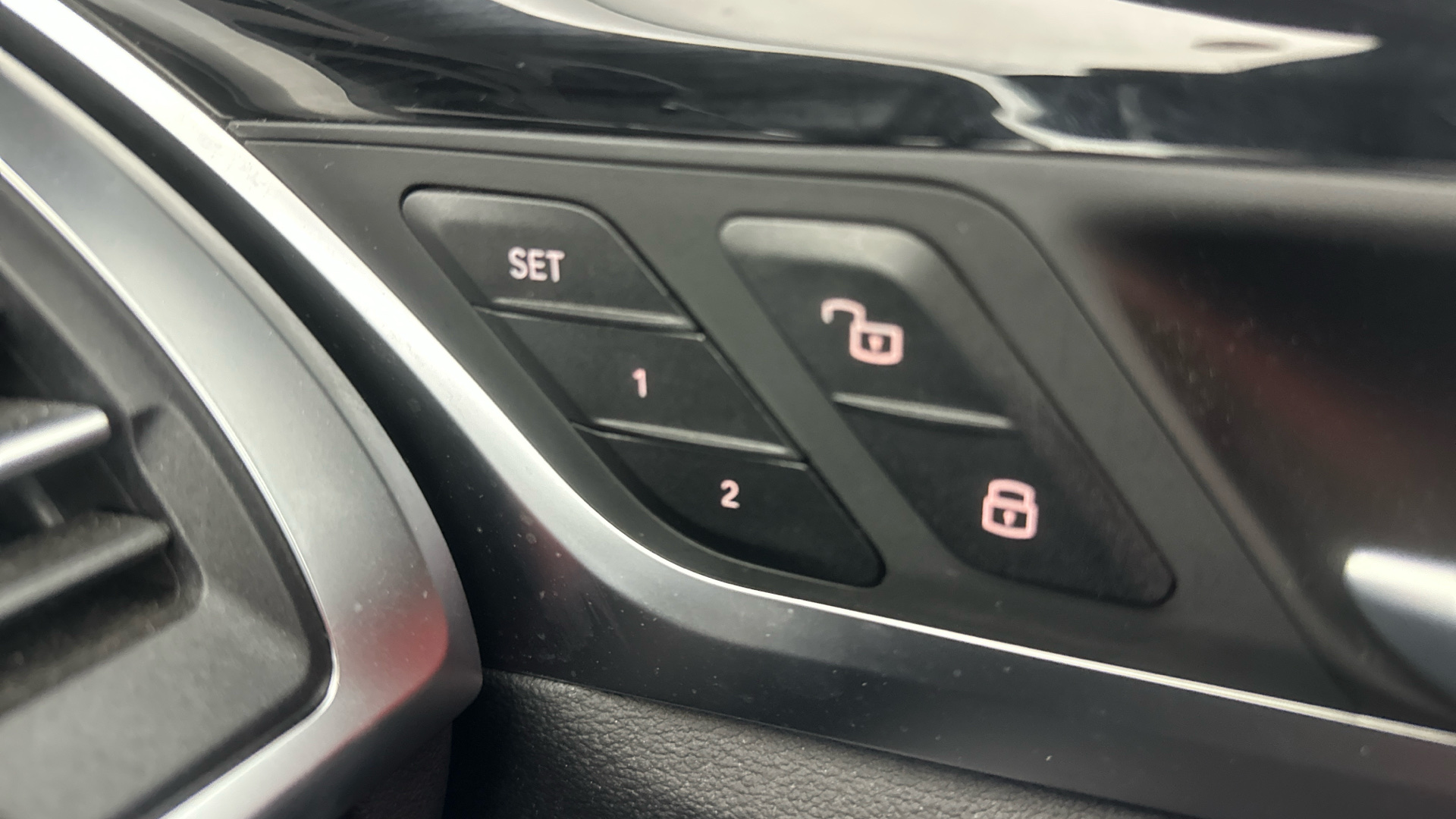 4027589 210kW M Sport 80kWh 5dr Auto