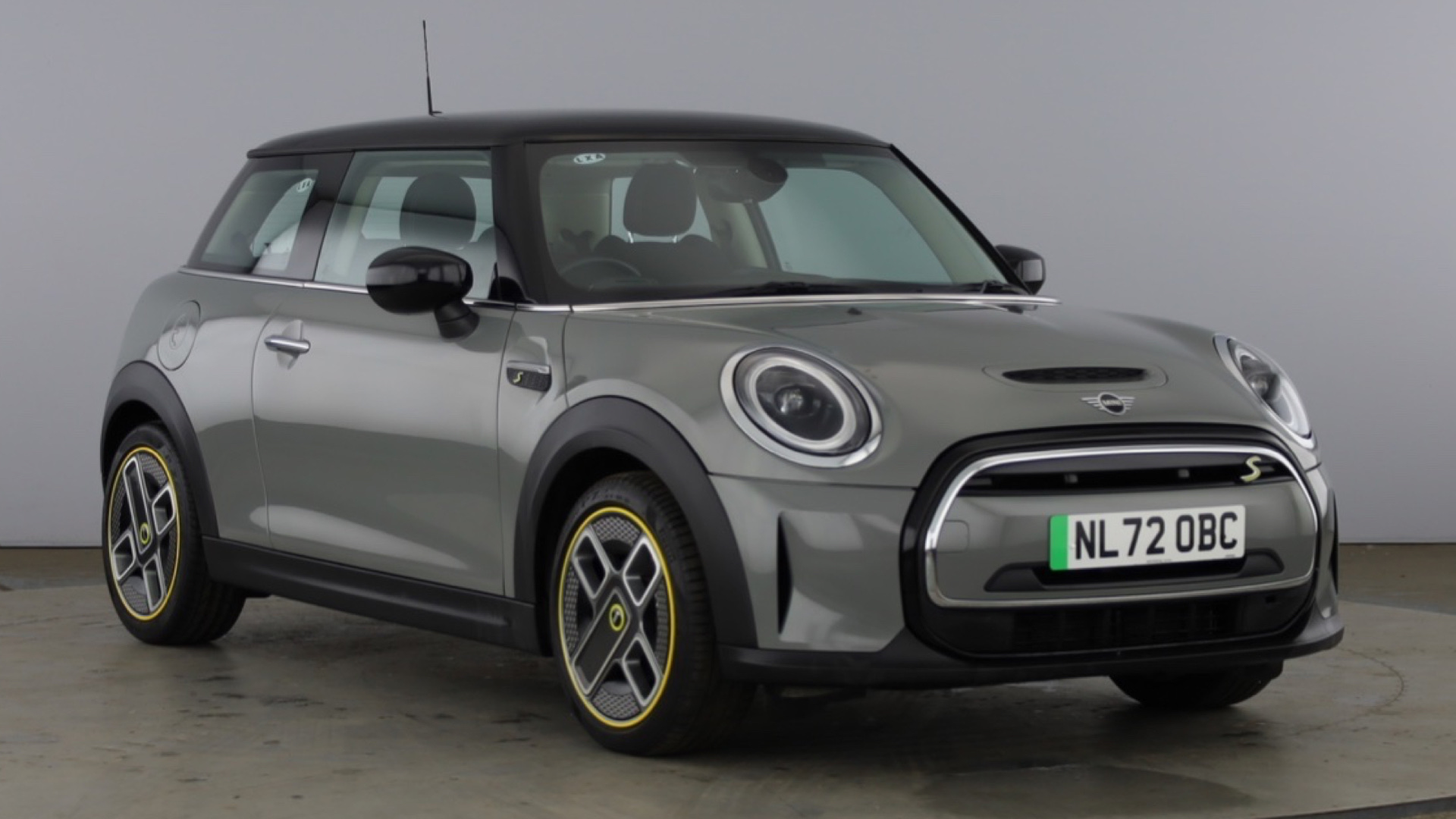 4020849 135kW Cooper S Level 1 33kWh 3dr Auto