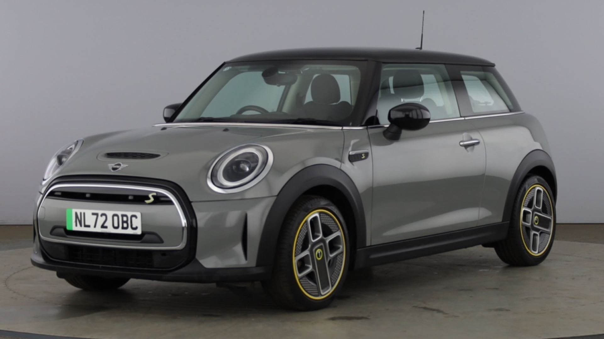 Mini Hatchback Electric 135kW Cooper S Level 1 33kWh 3dr Auto