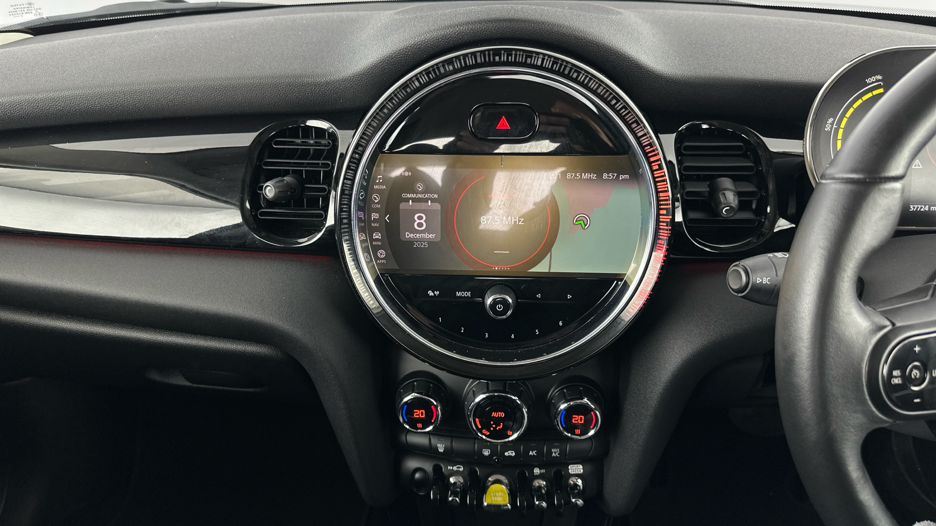 4020849 135kW Cooper S Level 1 33kWh 3dr Auto