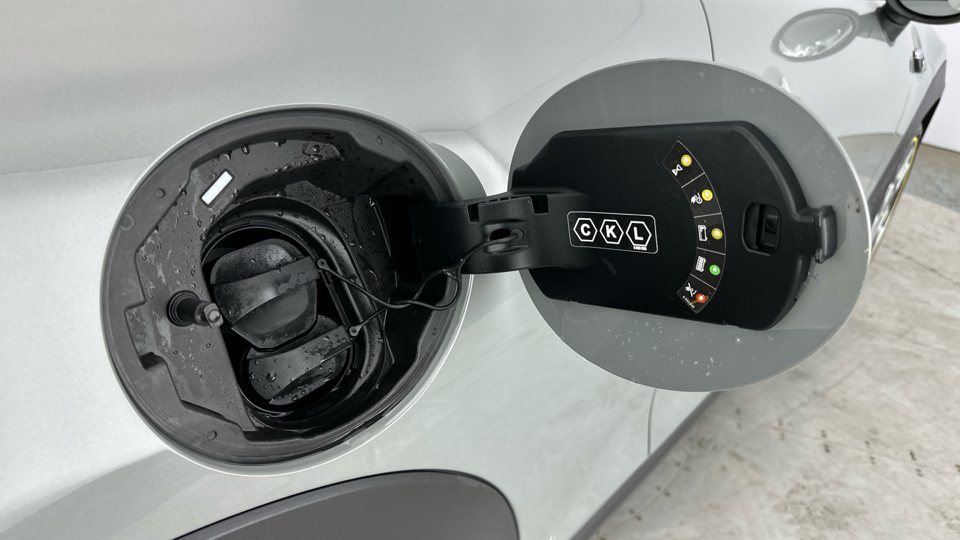 4020849 135kW Cooper S Level 1 33kWh 3dr Auto