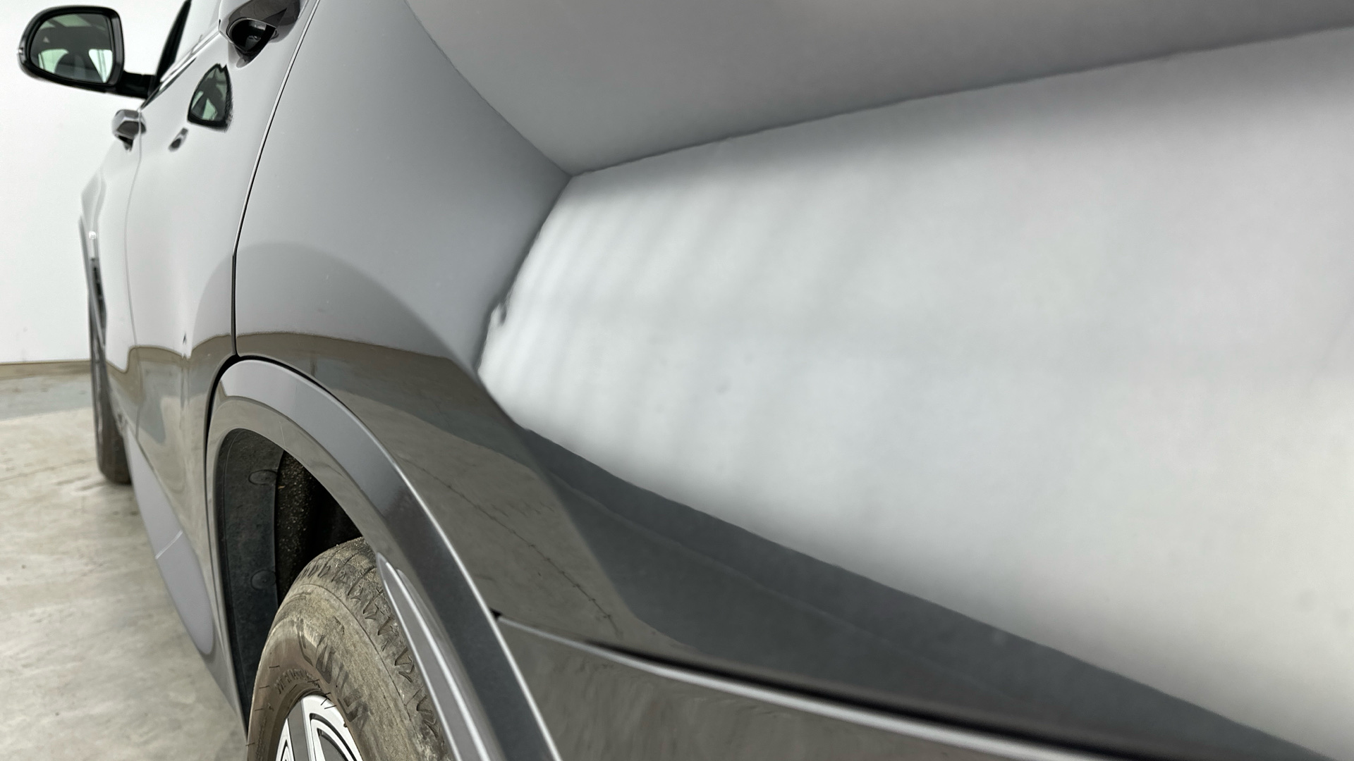 4027614 210kW M Sport 80kWh 5dr Auto