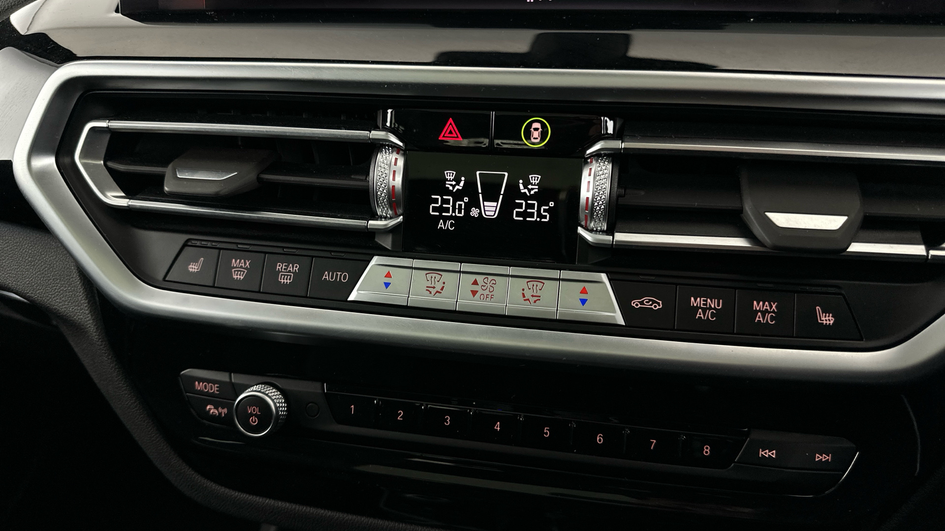 4027614 210kW M Sport 80kWh 5dr Auto