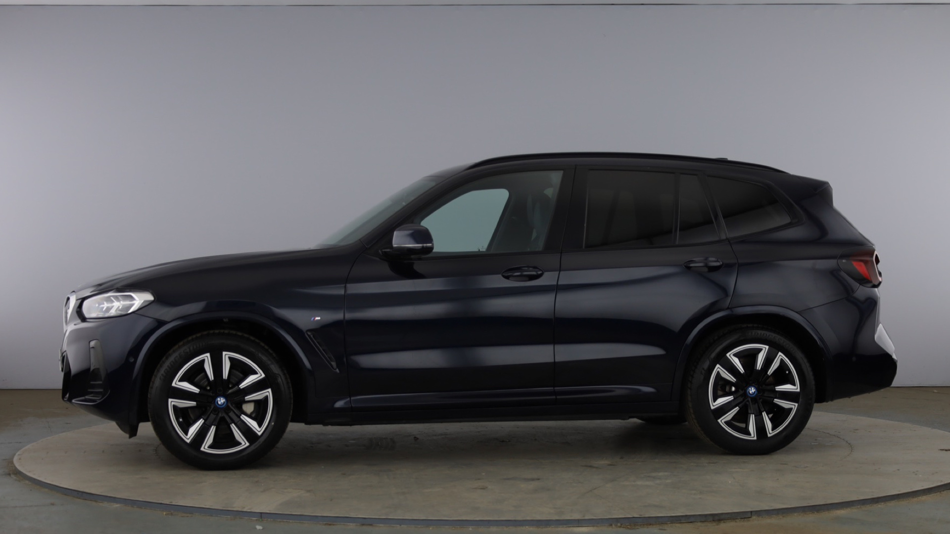 4027756 210kW M Sport 80kWh 5dr Auto