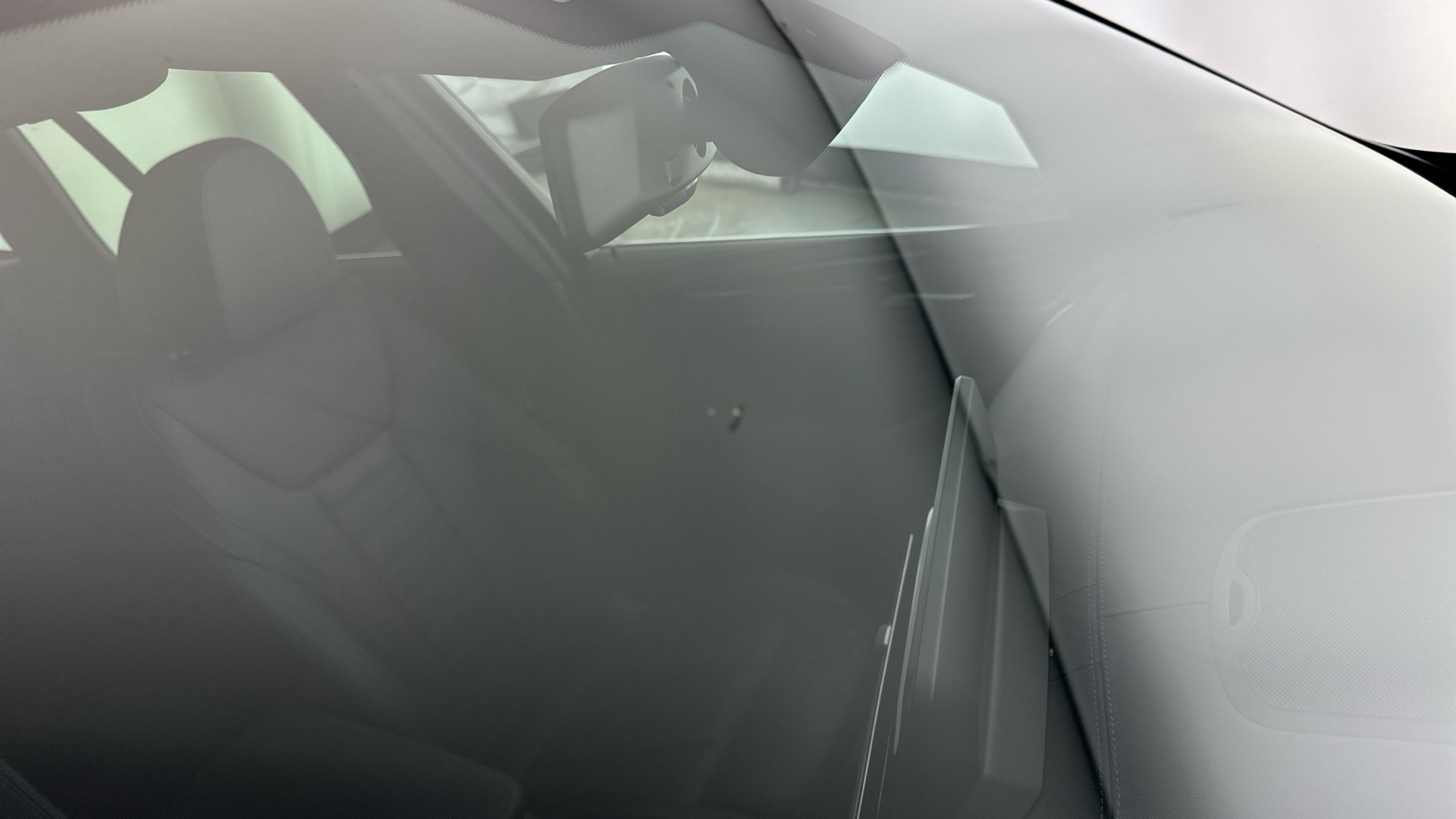 4027756 210kW M Sport 80kWh 5dr Auto