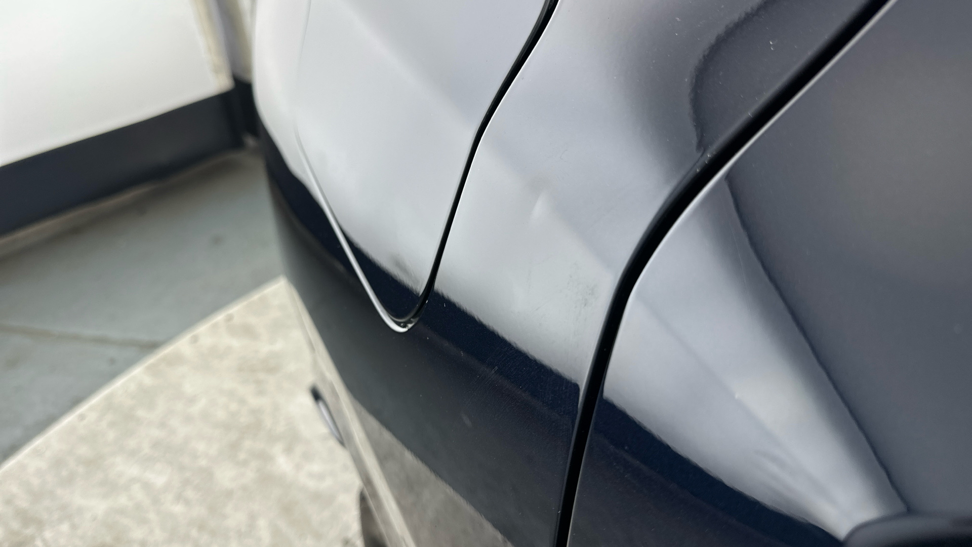 4027756 210kW M Sport 80kWh 5dr Auto