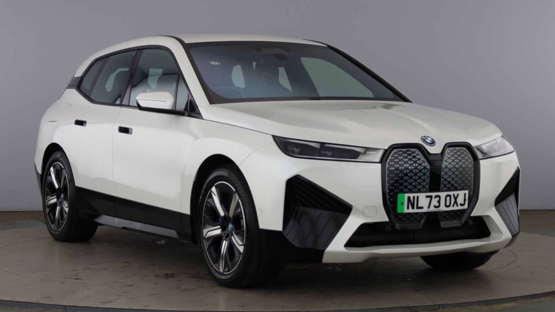 4020882 240kW xDrive40 M Sport 76.6kWh 5dr Auto