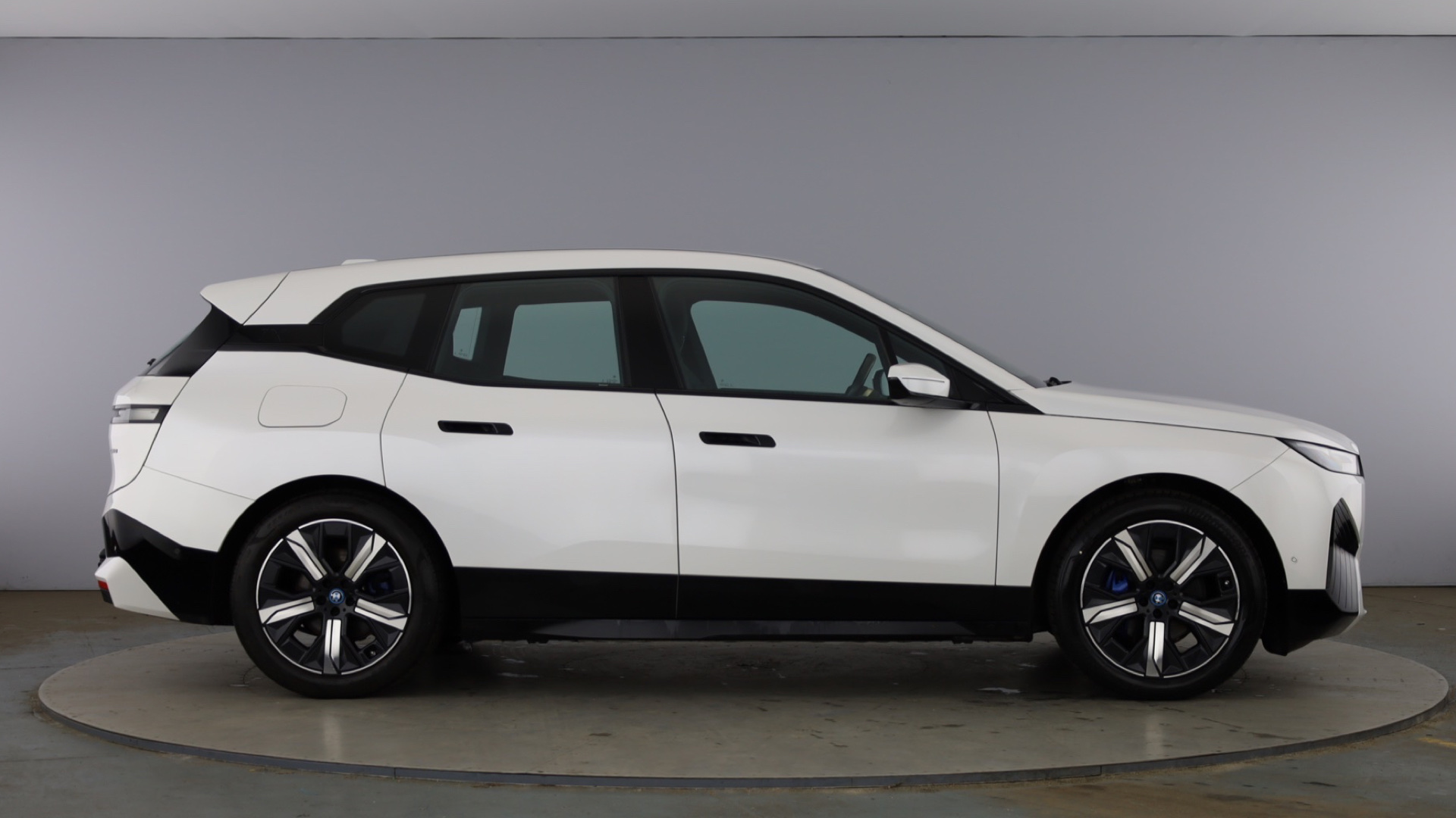 4020882 240kW xDrive40 M Sport 76.6kWh 5dr Auto