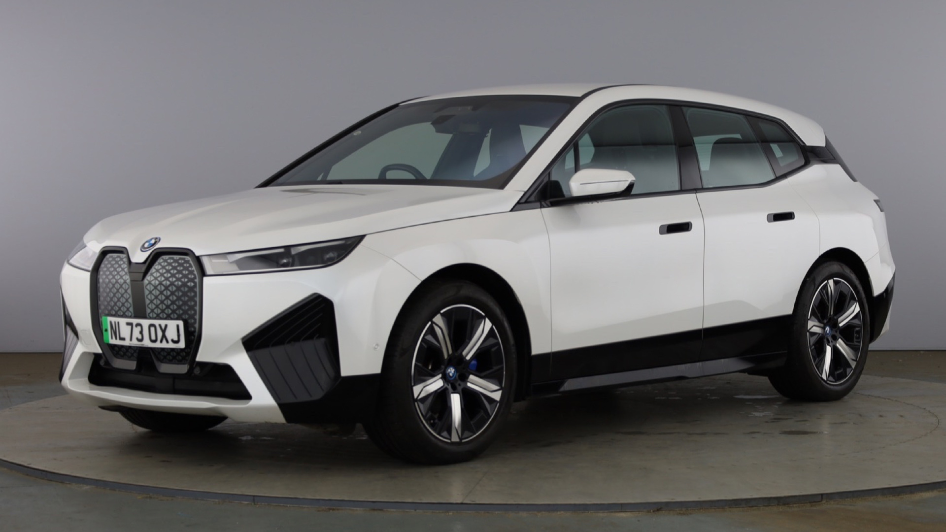 BMW Ix Estate 240kW xDrive40 M Sport 76.6kWh 5dr Auto