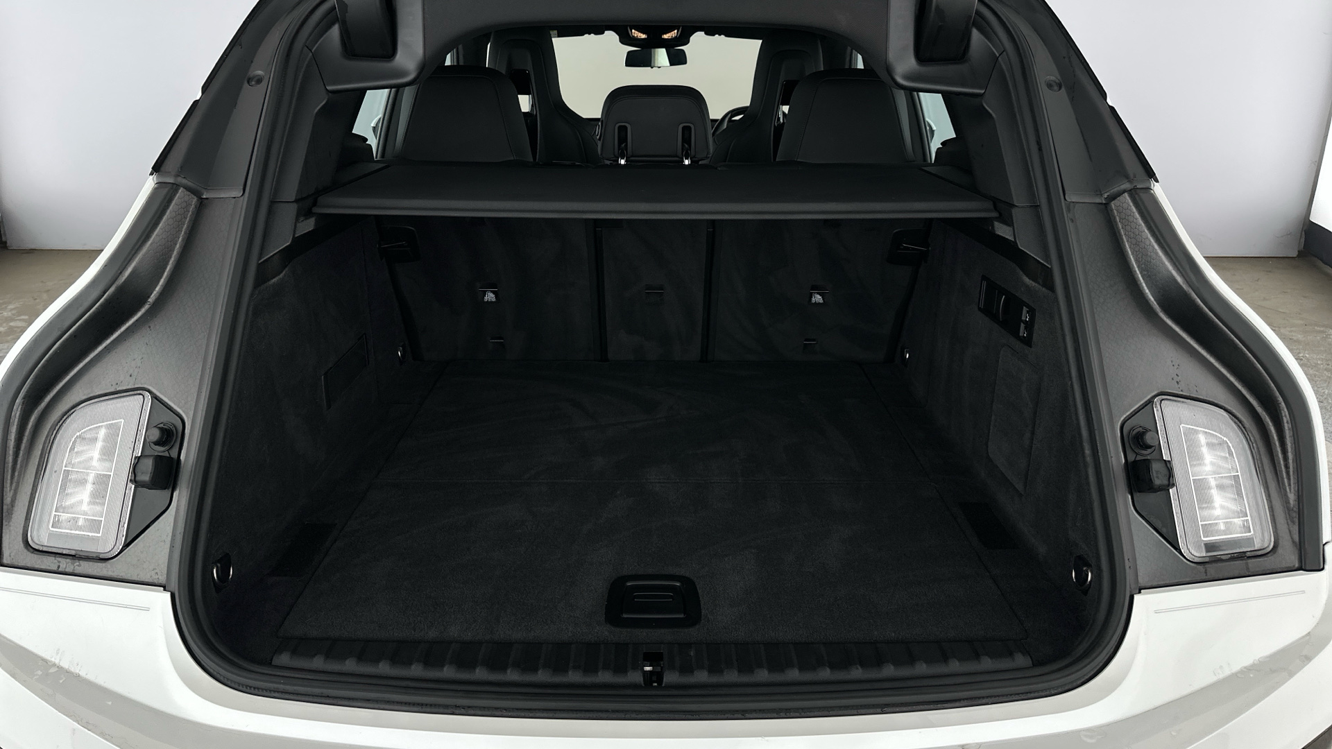 4020882 240kW xDrive40 M Sport 76.6kWh 5dr Auto