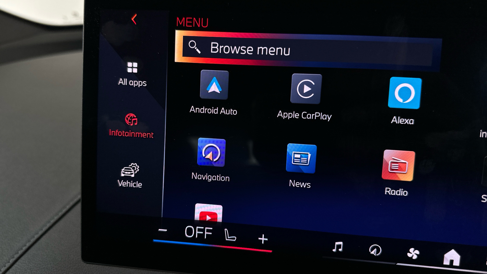 4020882 240kW xDrive40 M Sport 76.6kWh 5dr Auto