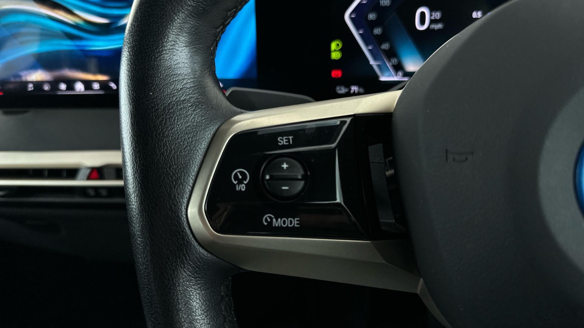 4020882 240kW xDrive40 M Sport 76.6kWh 5dr Auto