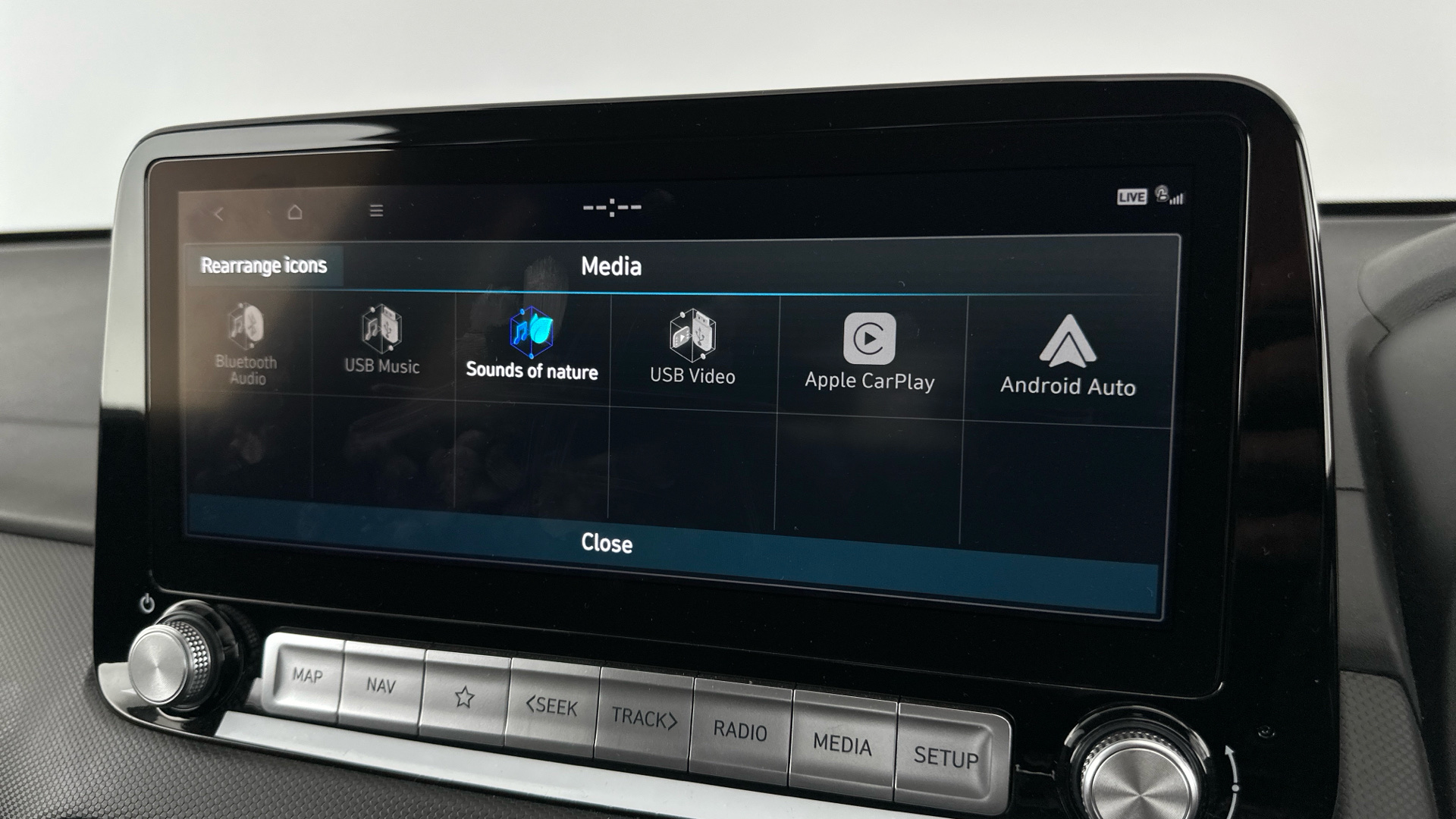 4020736 150kW Premium 64kWh 5dr Auto