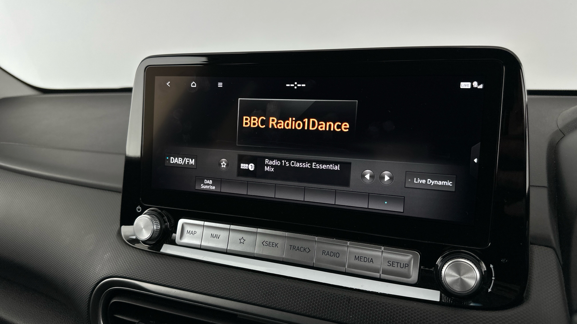 4020736 150kW Premium 64kWh 5dr Auto