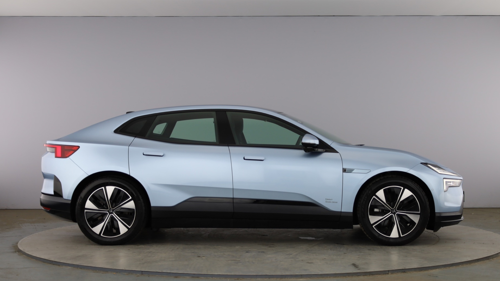 4027578 200kW 100kWh LR Single Motor Plus [Pilot] 5dr Auto