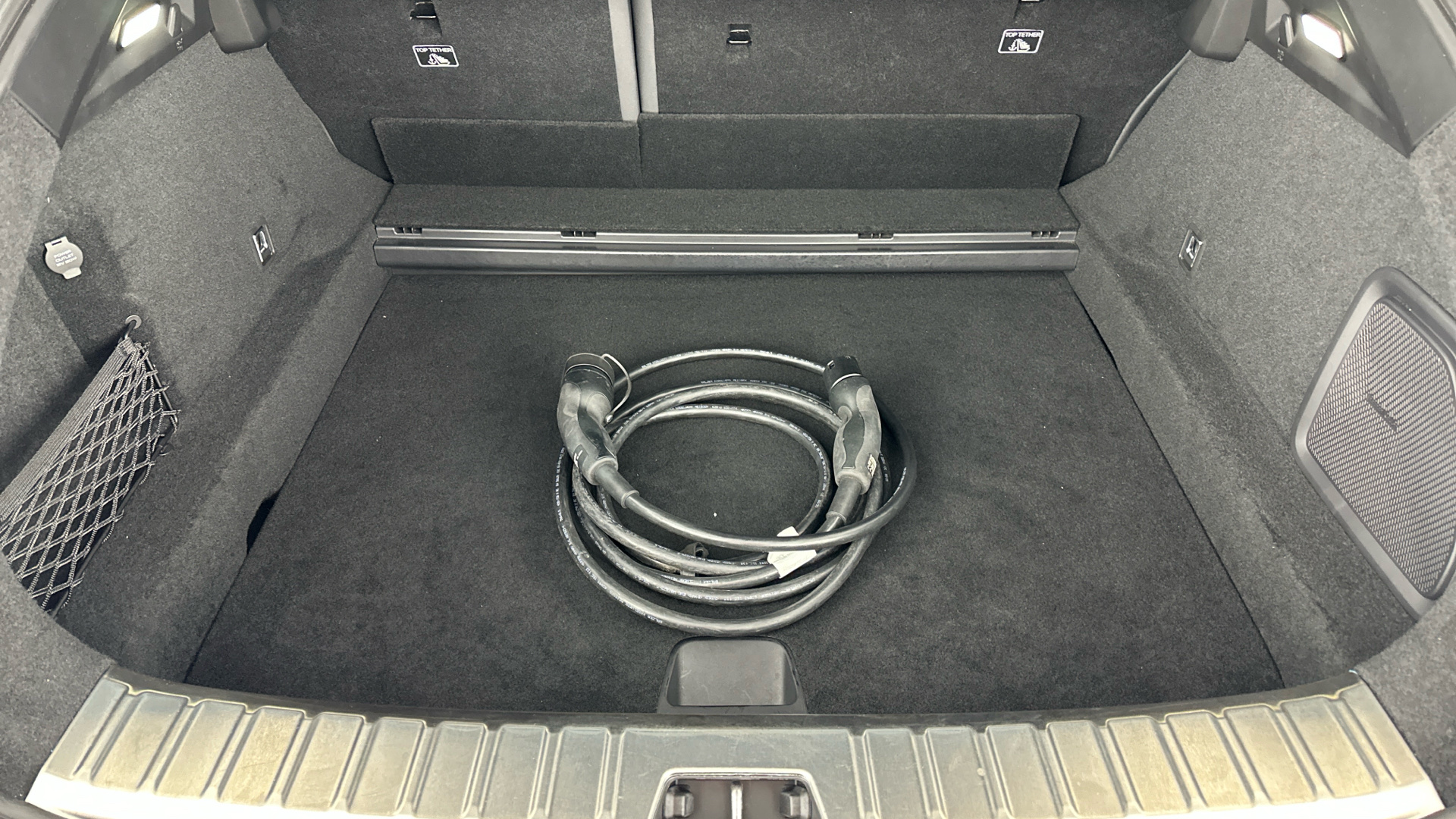 4027578 200kW 100kWh LR Single Motor Plus [Pilot] 5dr Auto