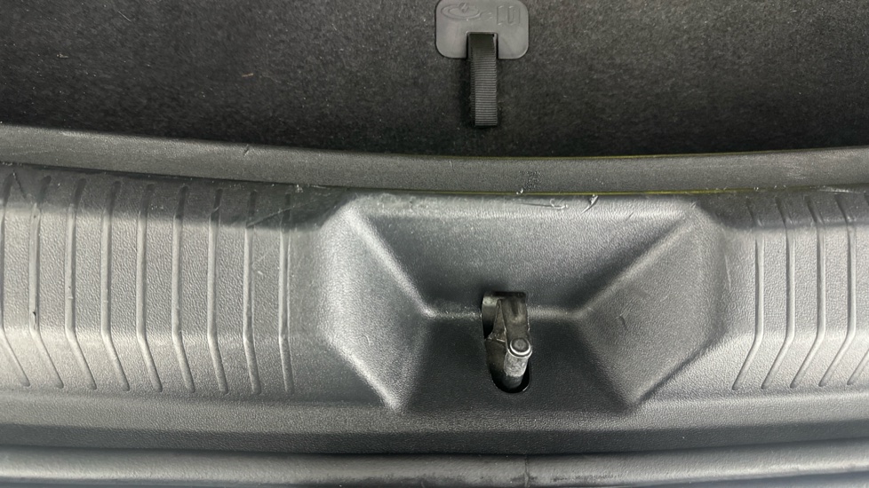 Volkswagen ID.4 scratch