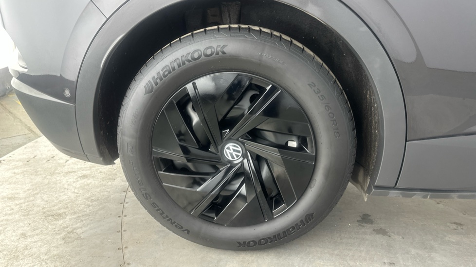 Volkswagen ID.4 Image 18