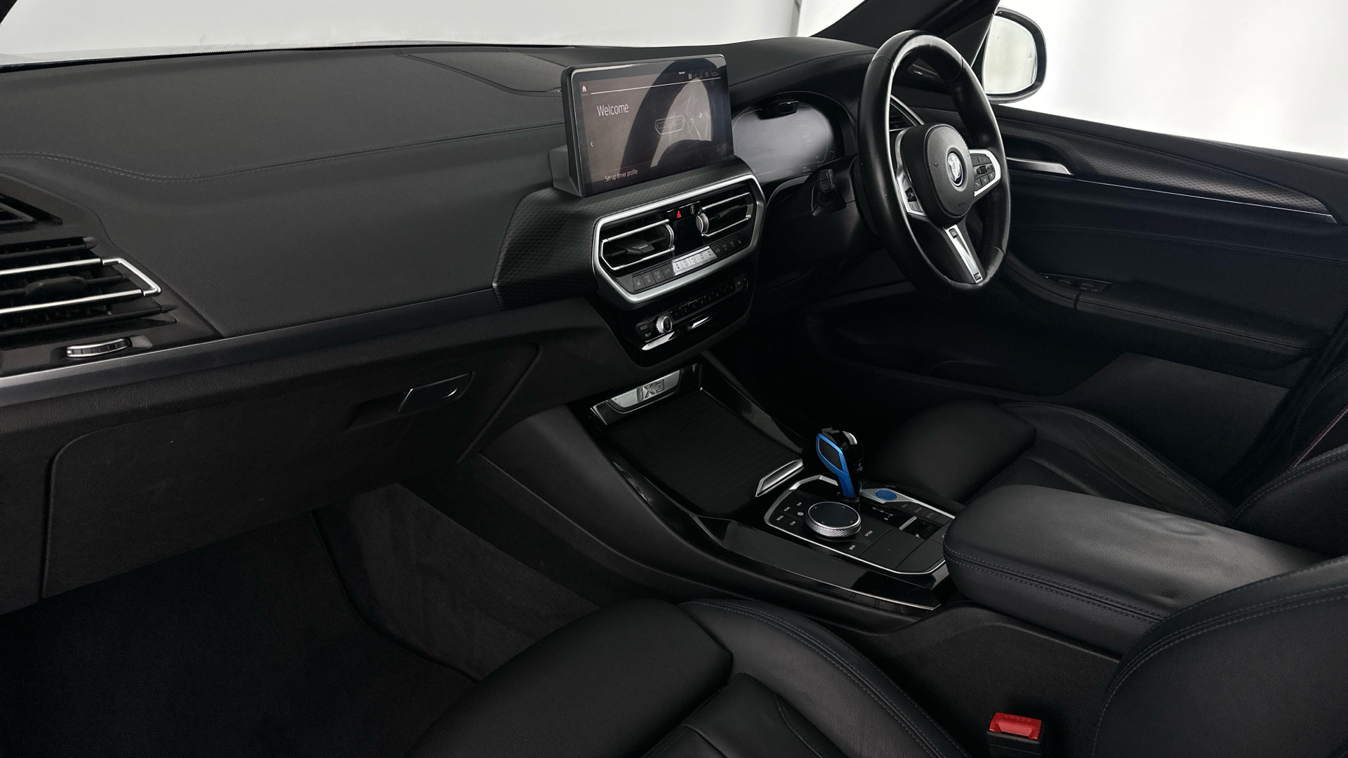 4027723 210kW M Sport Pro 80kWh 5dr Auto