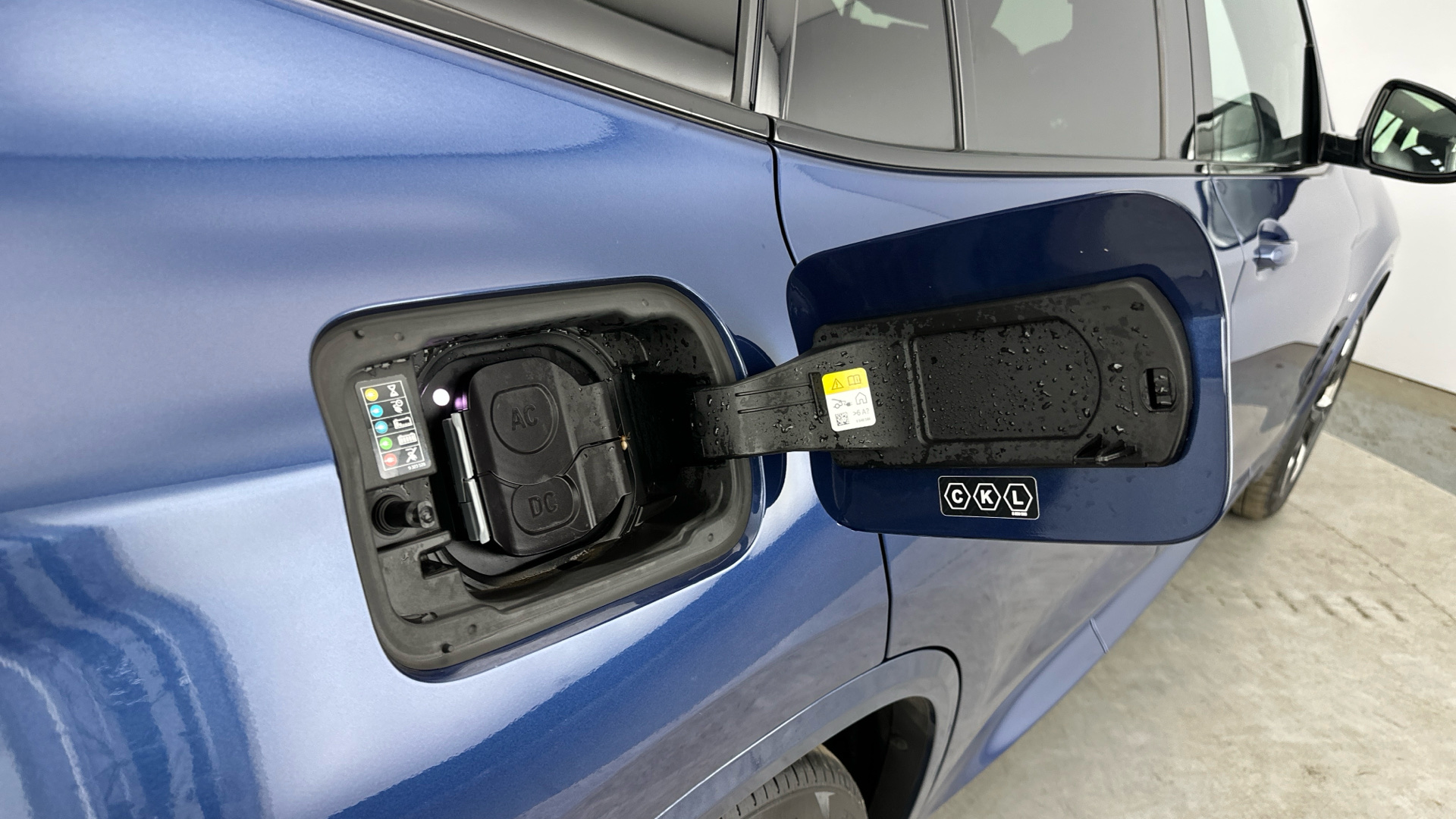 4027723 210kW M Sport Pro 80kWh 5dr Auto