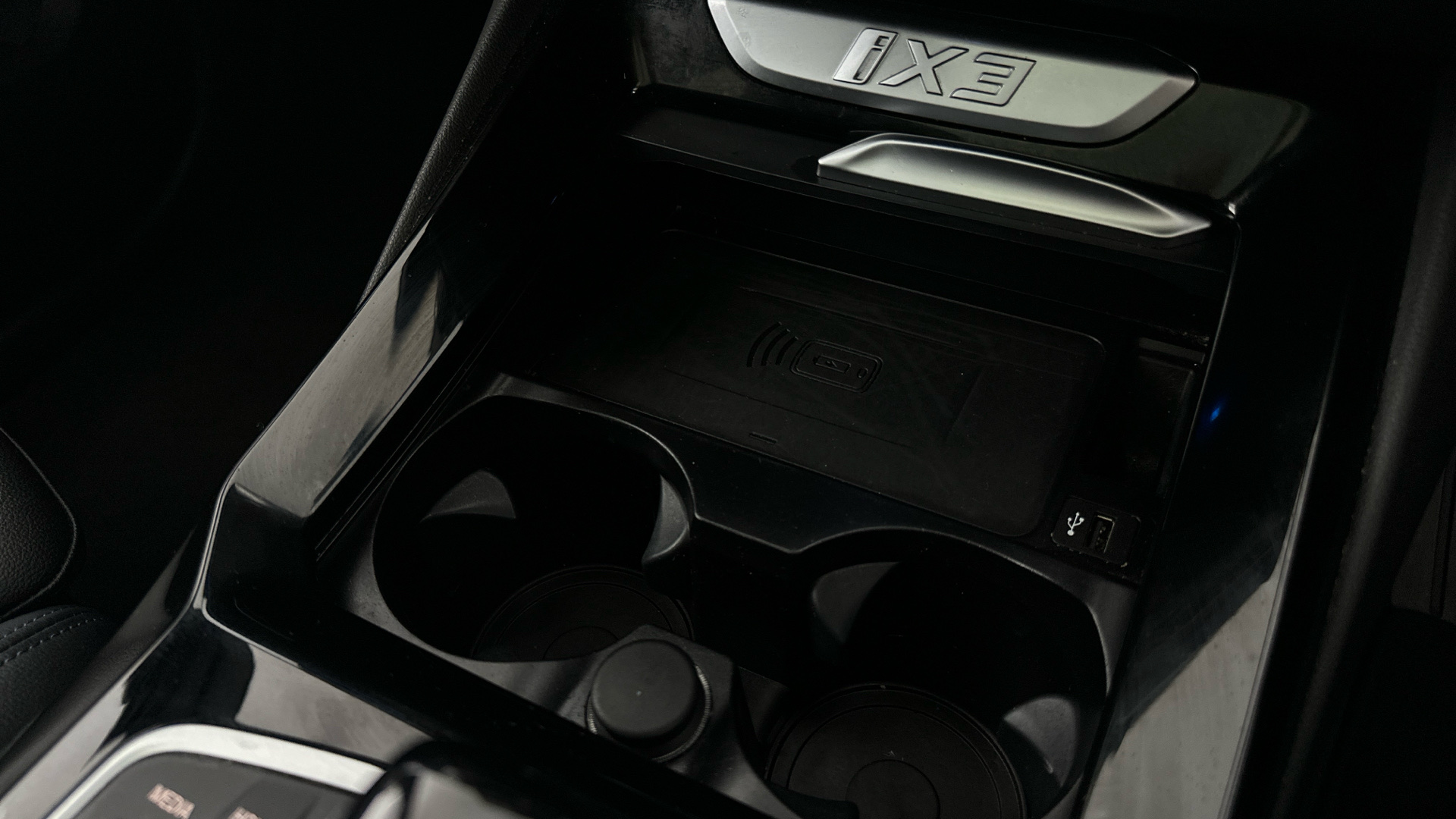 4027723 210kW M Sport Pro 80kWh 5dr Auto