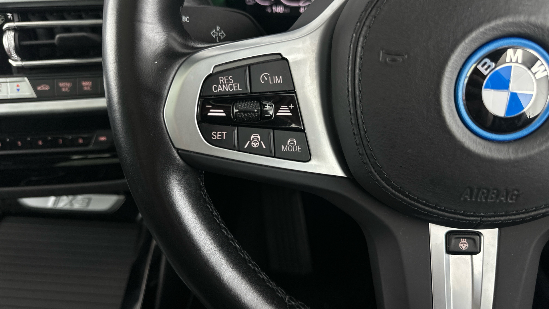 4027723 210kW M Sport Pro 80kWh 5dr Auto