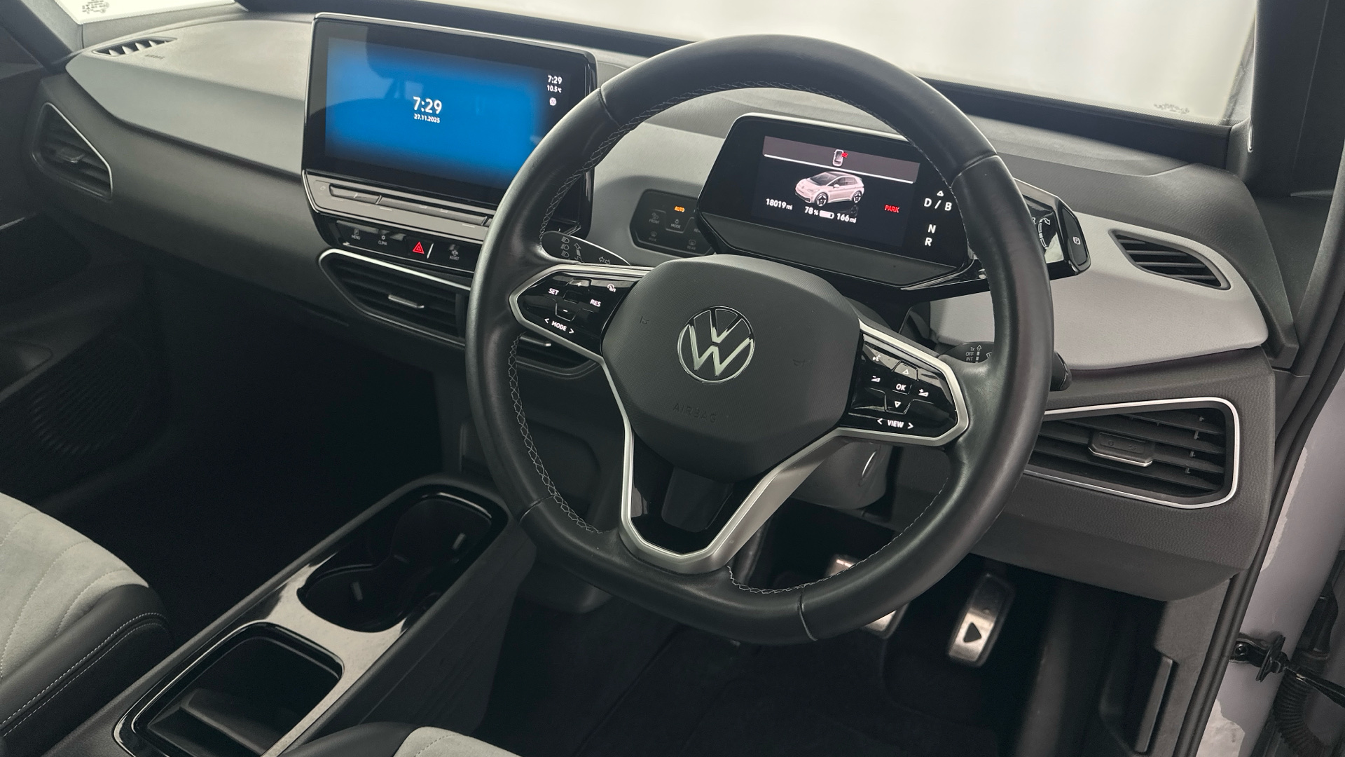 4020795 150kW Family Pro Performance 58kWh 5dr Auto