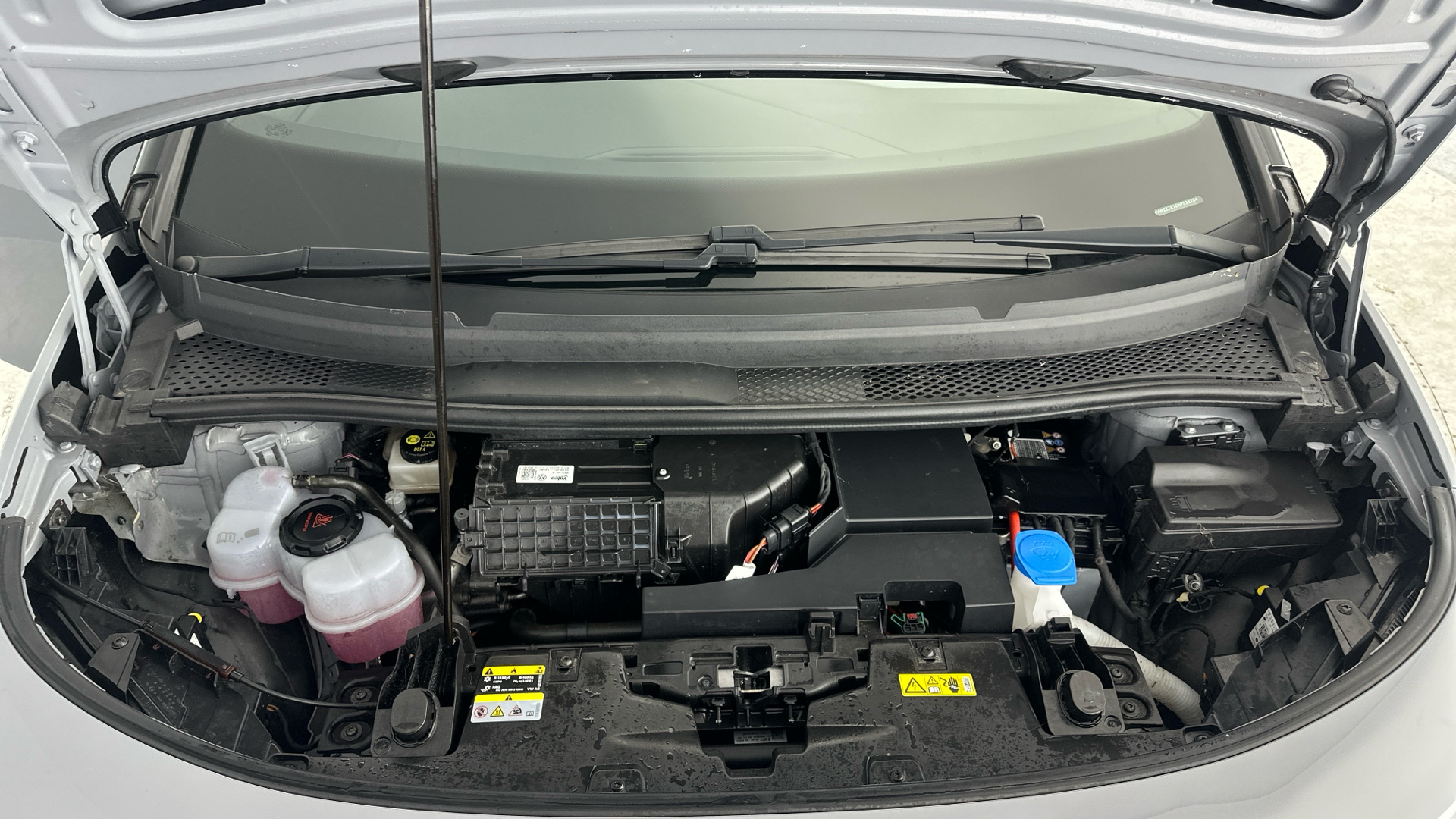 4020795 150kW Family Pro Performance 58kWh 5dr Auto