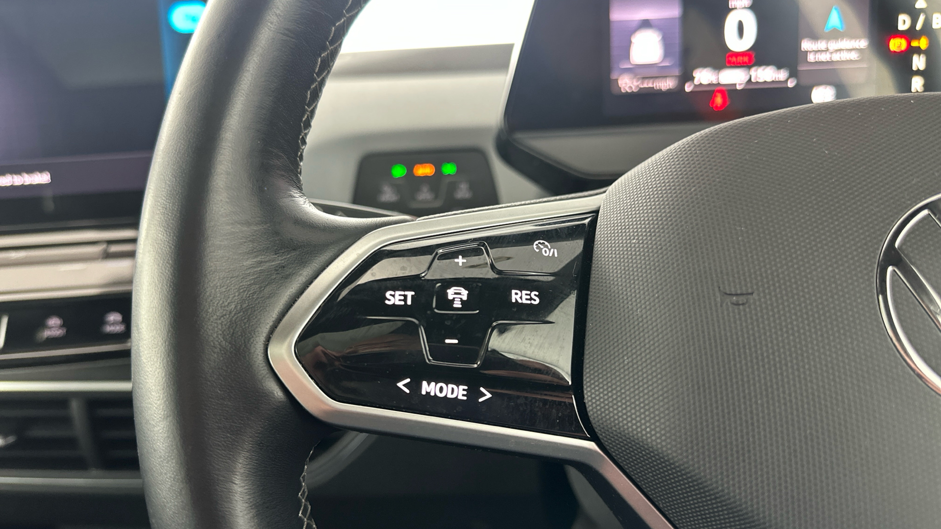 4020795 150kW Family Pro Performance 58kWh 5dr Auto