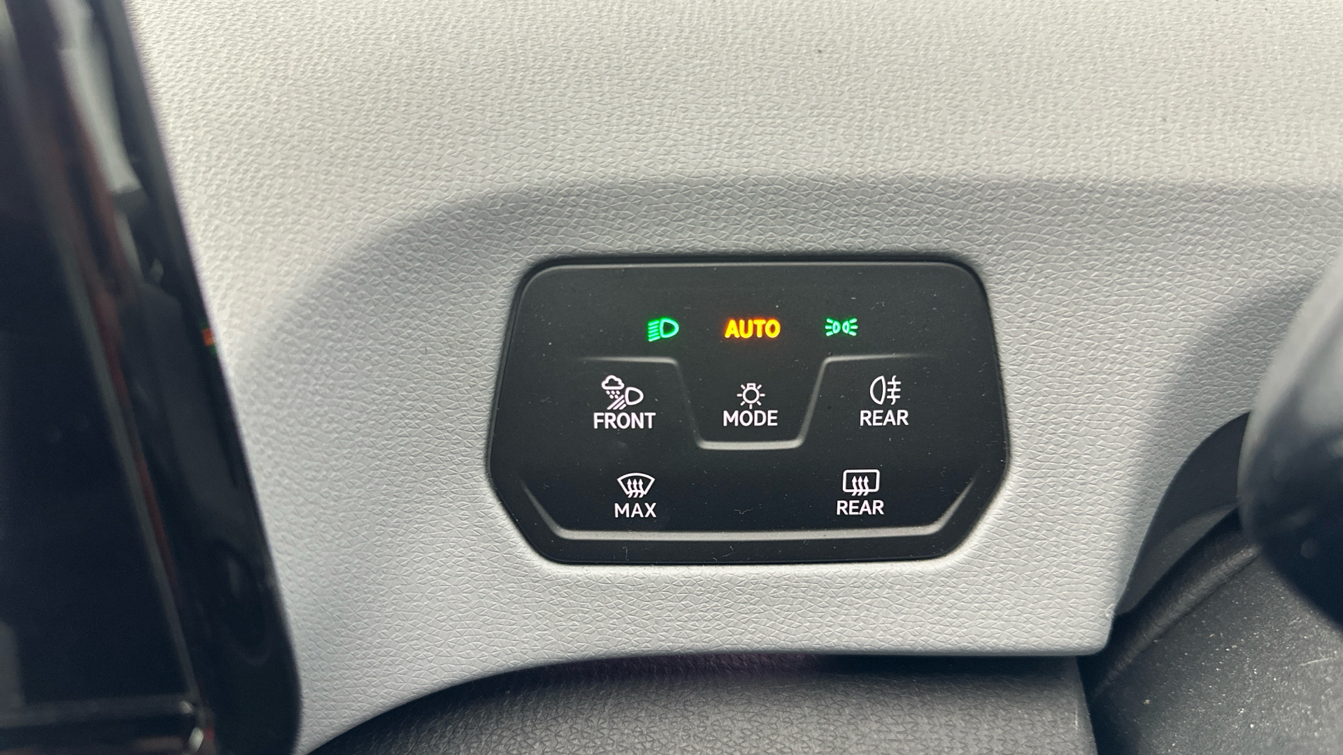 4020795 150kW Family Pro Performance 58kWh 5dr Auto