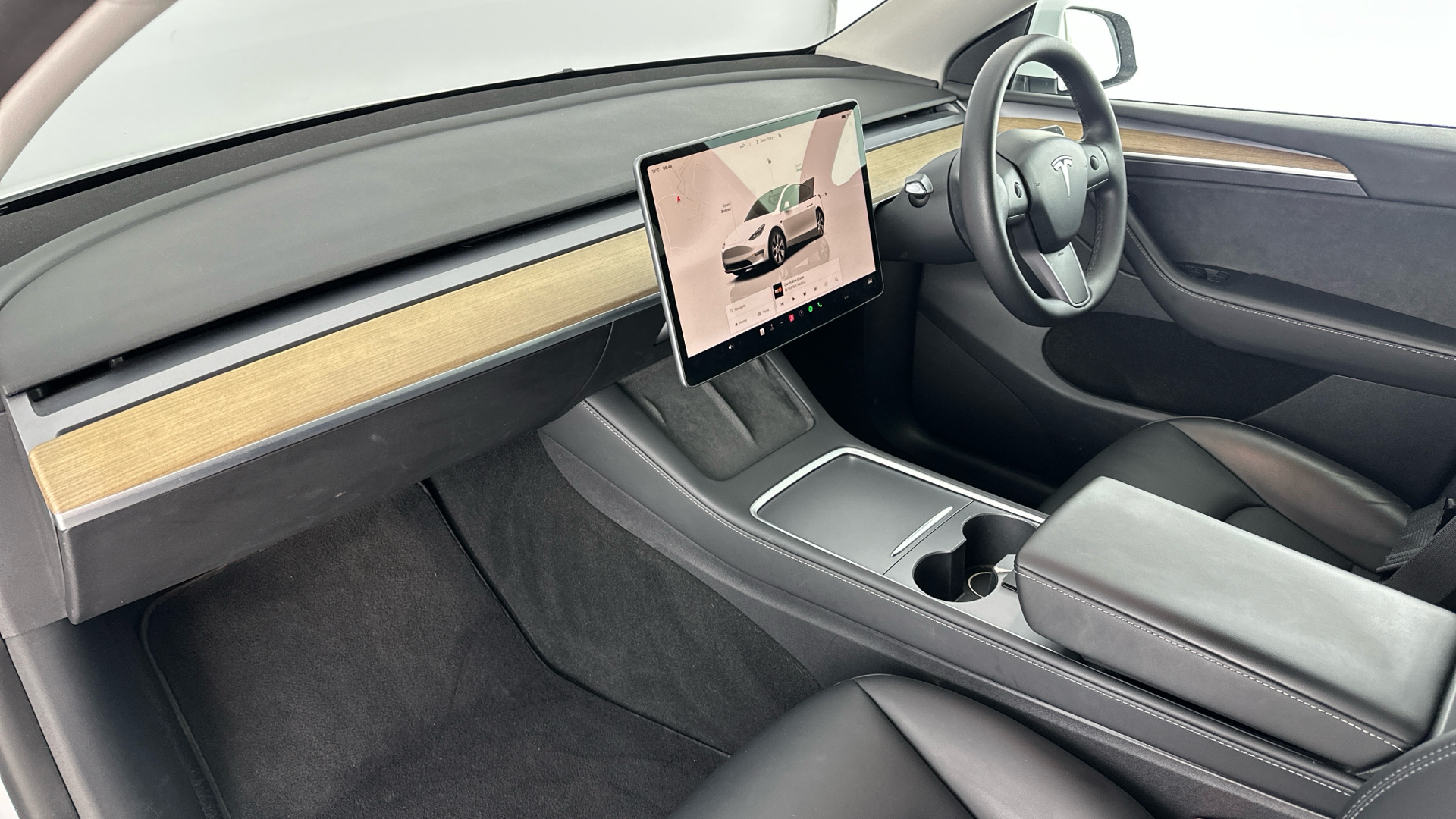 4027568 Long Range AWD 5dr Auto