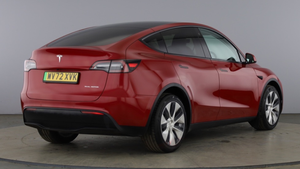 Tesla Model Y Image 4