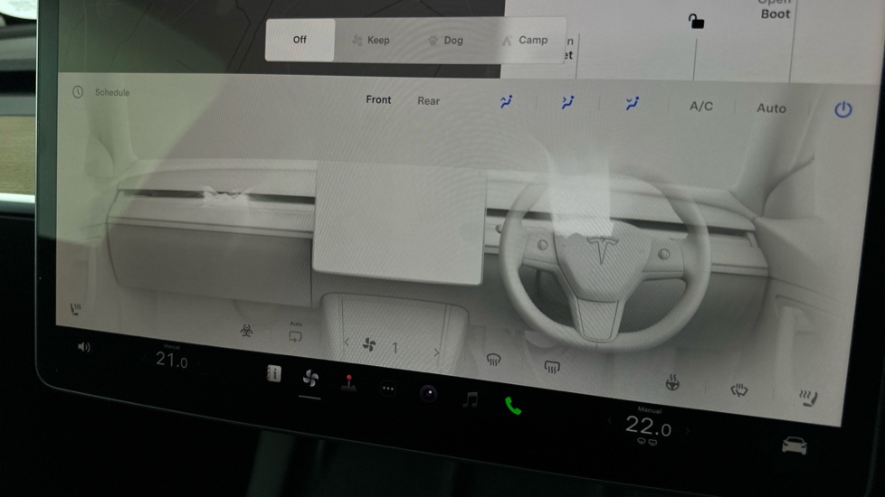 Tesla Model Y Dual Climate Control