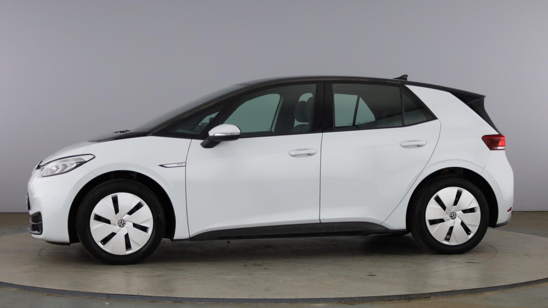 4027739 150kW Life Pro Performance 58kWh 5dr Auto